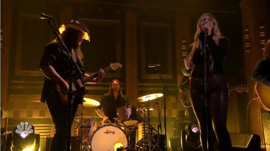 Watch Chris Stapleton, Morgane Stapleton’s Healing ‘Sunshine’ on ‘Fallon’