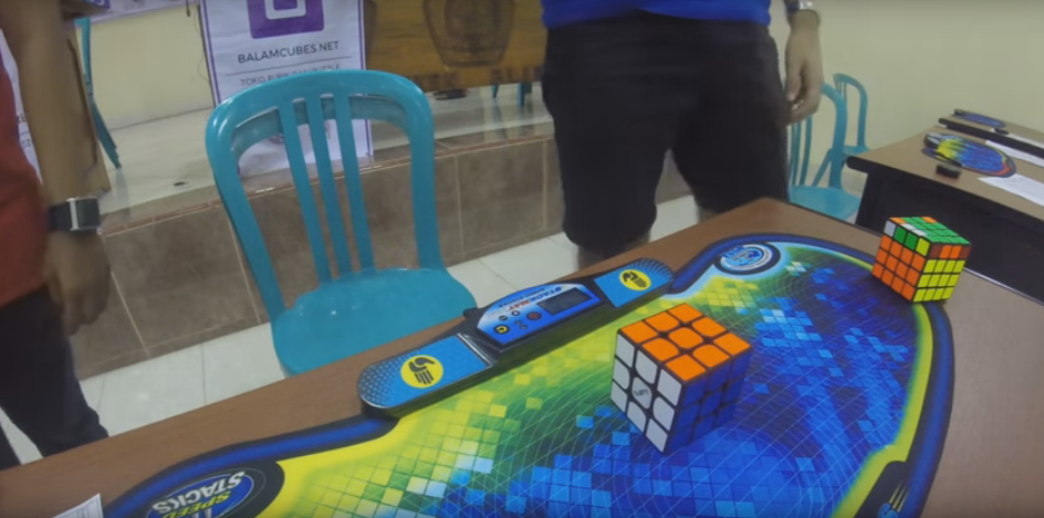 Rubik’s Cube Master Shatters American Record