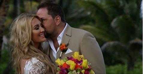 Mrs. Aldean’s Shares Touching Wedding Anniversary Video