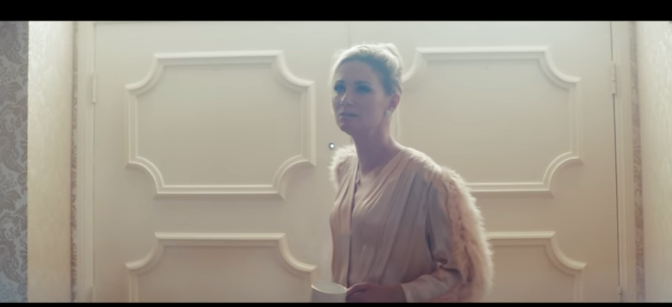 Is the New Music Video for Sugarland ‘Babe’ the Exact Same as Miranda Lambert’s ‘Mama’s Broken Heart’?